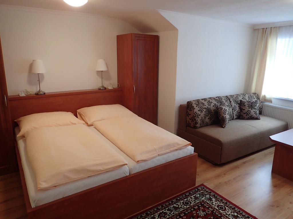 Apartment Paderewski *